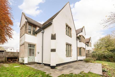 3 bedroom semi-detached house to rent, Cowley Road, Oxford