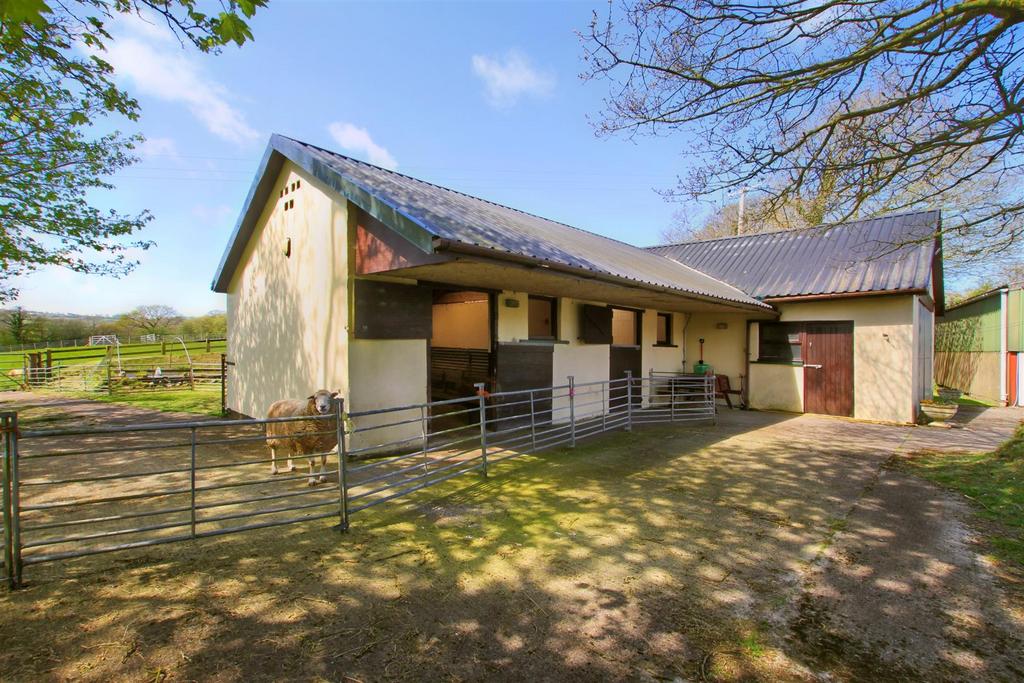 2 Stables