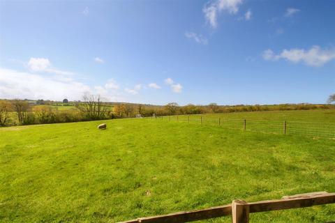 3 bedroom property with land for sale, Glynarthen, Llandysul