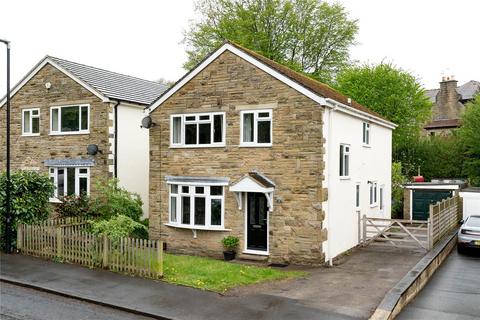 4 bedroom detached house for sale, Hawksworth Drive, Guiseley, Leeds, West Yorkshire