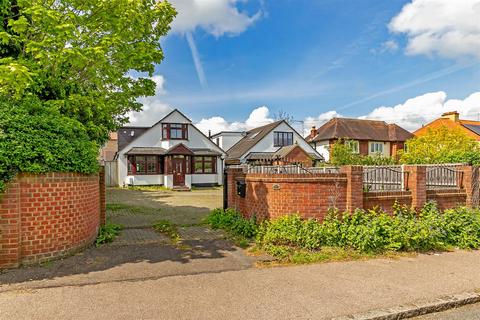 4 bedroom detached house for sale, Great North Road, Welwyn Garden City