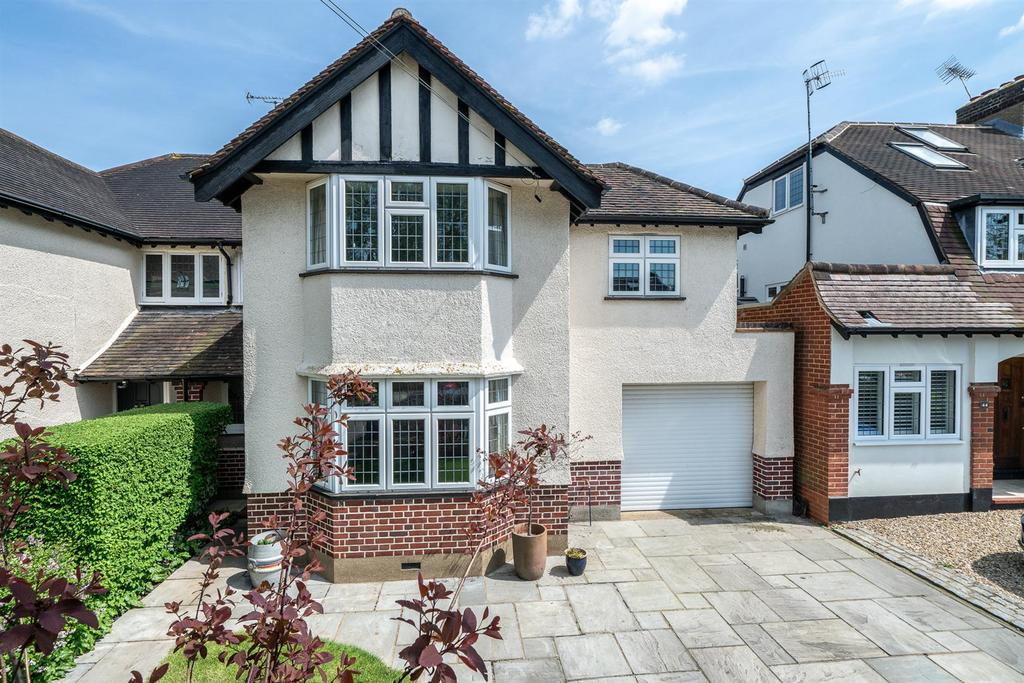 Woodland Drive, St. Albans 4 bed property for sale £1,450,000