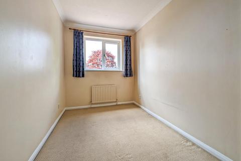 2 bedroom end of terrace house to rent, Copperwood, Hertford
