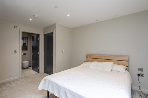 2 bedroom apartment to rent, Hudson Quarter, York