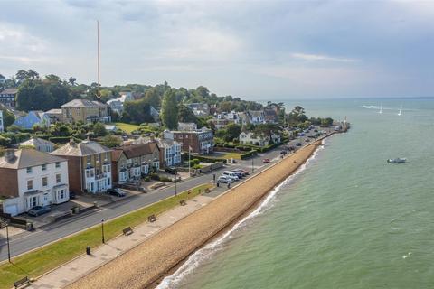 2 bedroom apartment for sale, Cowes, Isle of Wight