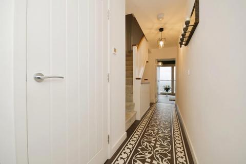 36 Abbey View Road, Sheffield, S8 8RF