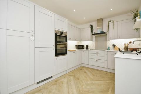 36 Abbey View Road, Sheffield, S8 8RF