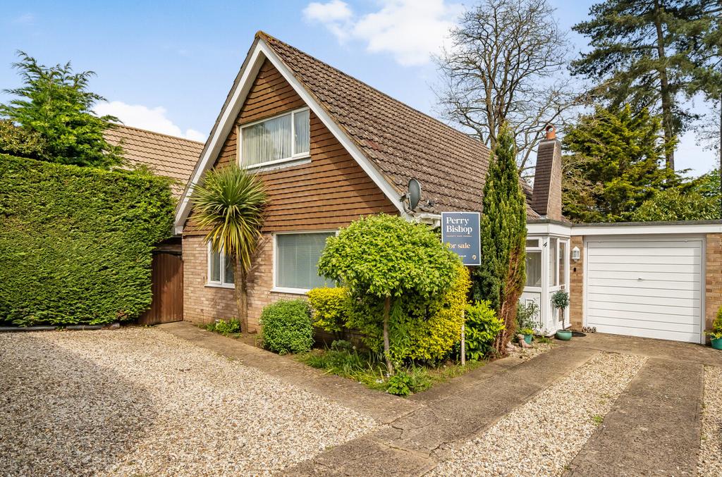 Draycott Road, Southmoor, Abingdon... 4 bed bungalow for sale £500,000