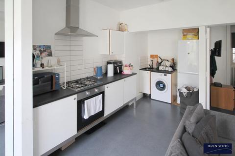 1 bedroom flat for sale, Westgate Street, Cardiff