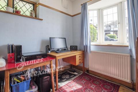 3 bedroom house for sale, Christian Fields, Norbury, London