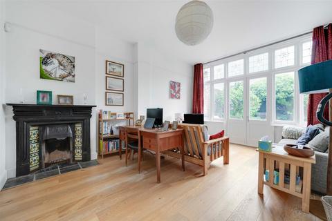 2 bedroom flat for sale, Scarborough Road, Stroud Green