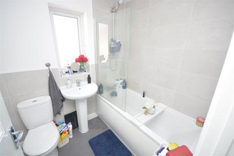 3 bedroom terraced house for sale, Thomas Biddle Lane, Longford, Coventry