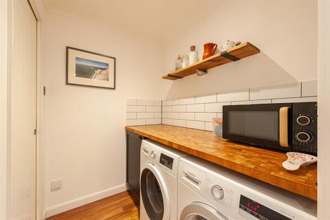 204 High Street, Wouldham, Rochester, ME1 3UD