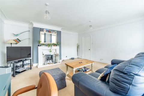 2 bedroom apartment for sale, Pethgate Court, Morpeth NE61