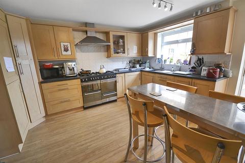 21 Hunt Close, Radcliffe On Trent, Nottingham, NG12 2EQ
