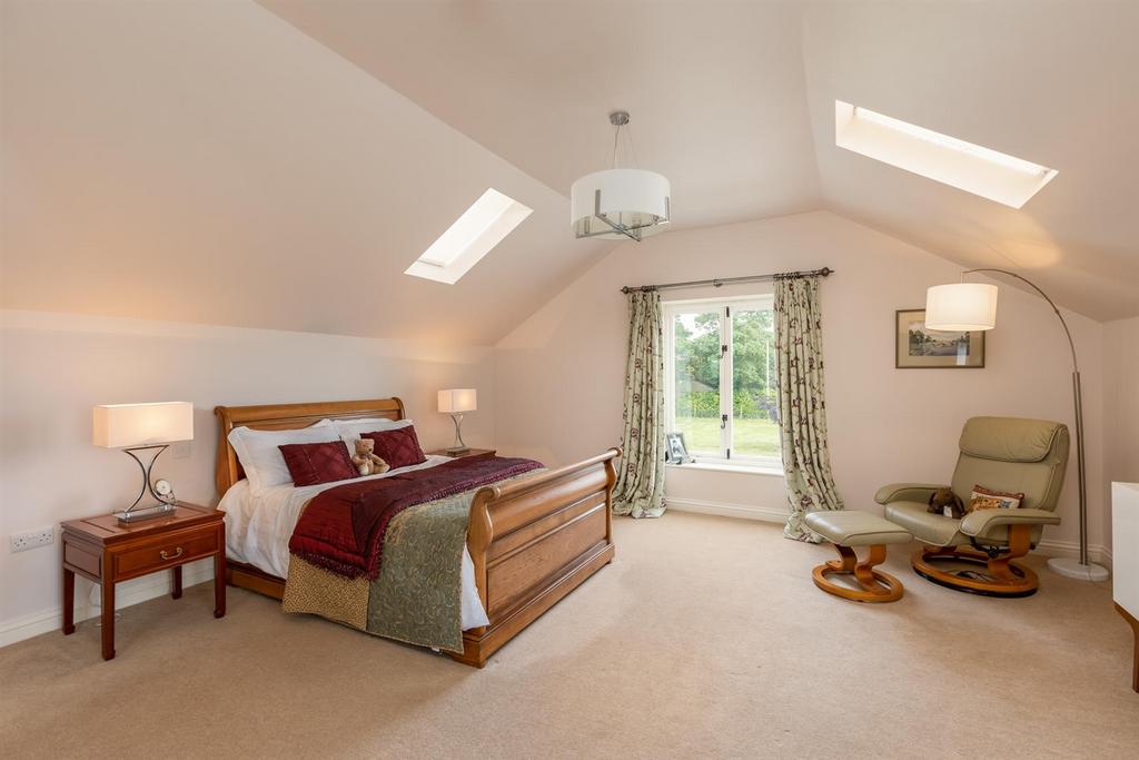 Principal Bedroom Suite