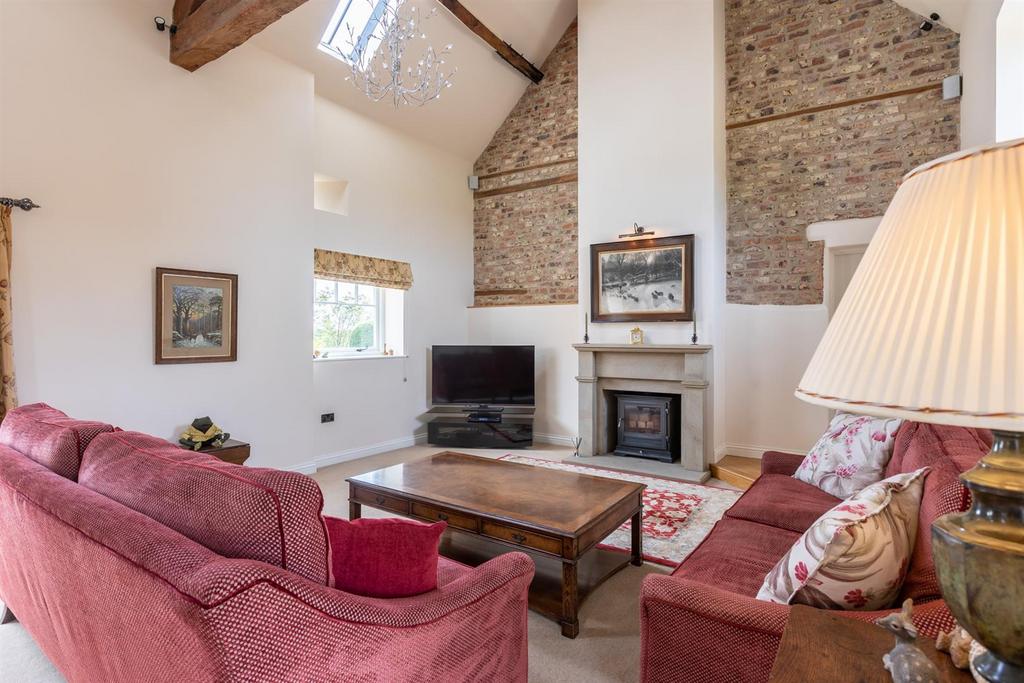 Living / Dining Room