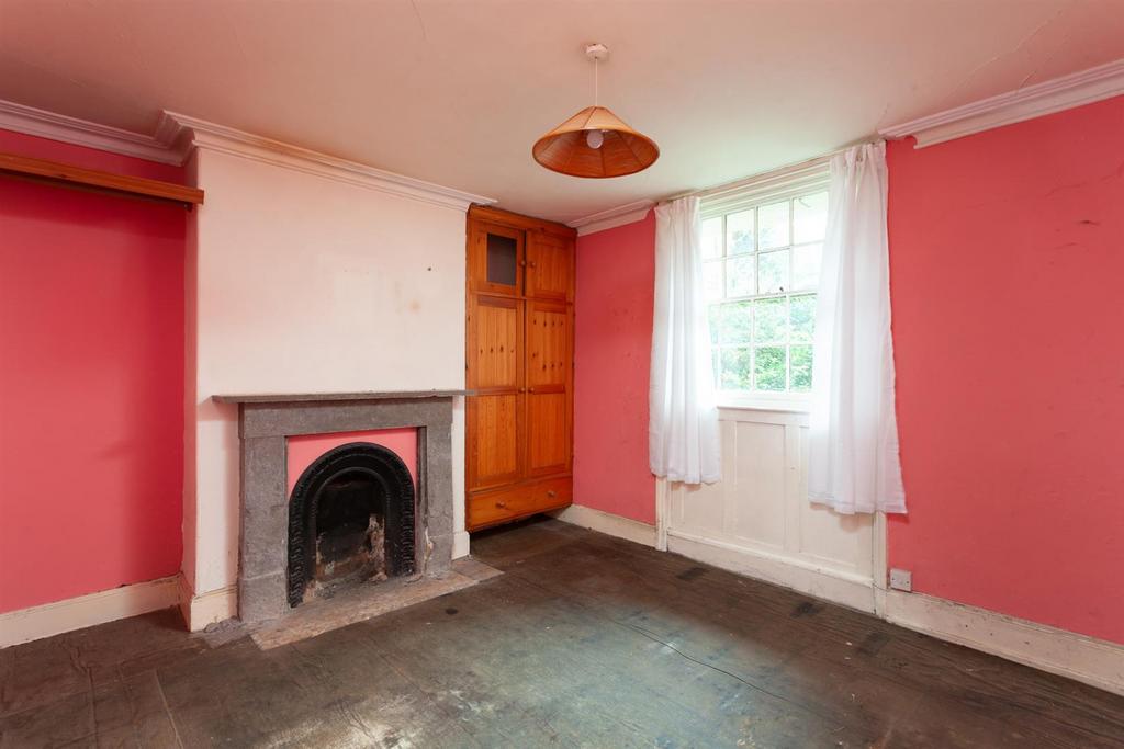 Basement flat bedroom