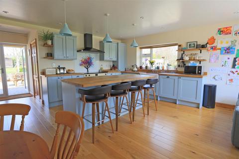 6 Waggs Plot, Colston, Axminster, EX13 7NG