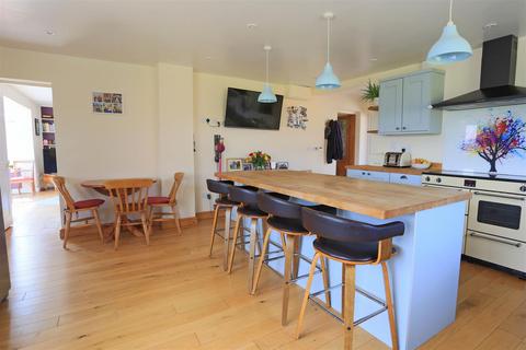 6 Waggs Plot, Colston, Axminster, EX13 7NG