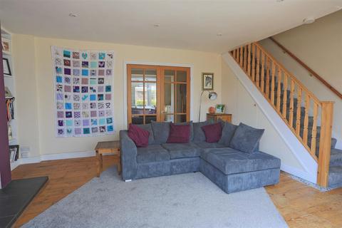 6 Waggs Plot, Colston, Axminster, EX13 7NG