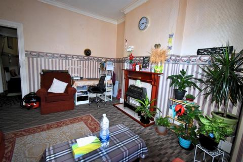 3 bedroom terraced house for sale, Grange Road, West Bromwich, B70 8PD