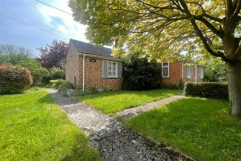 3 bedroom detached bungalow for sale, School Lane, Middle Littleton, Evesham