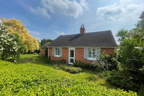 Cottage Bungalow School Lane, Middle Littleton, Evesham, WR11 8LJ