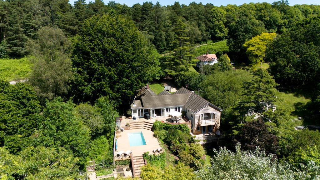 Godshill Wood, Fordingbridge, SP6 5 bed detached house for sale £1,500,000