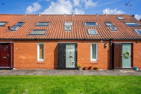 1 bedroom terraced house for sale, West Moor Lane, Heslington, York