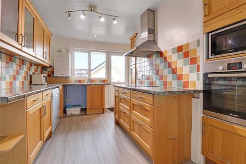 2 Anne Crescent, Barnstaple, EX31 3AF