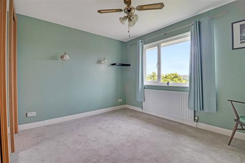 2 Anne Crescent, Barnstaple, EX31 3AF