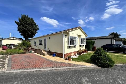2 bedroom park home for sale, Oakwood Close, Knottingley