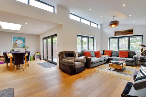 4 bedroom detached house for sale, St. Johns Road, Tunbridge Wells, Kent, TN4