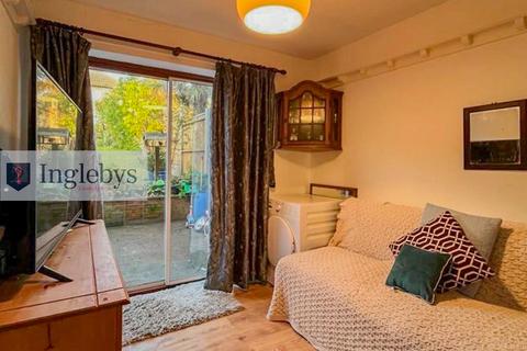 14 Beech Grove, Brotton, Saltburn-by-the-sea, TS12 2UY