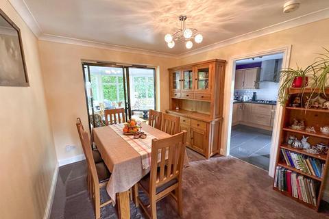 3 bedroom semi-detached house for sale, The Ridings, Utley