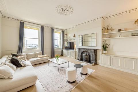 3 bedroom apartment to rent, Brunswick Terrace, Hove