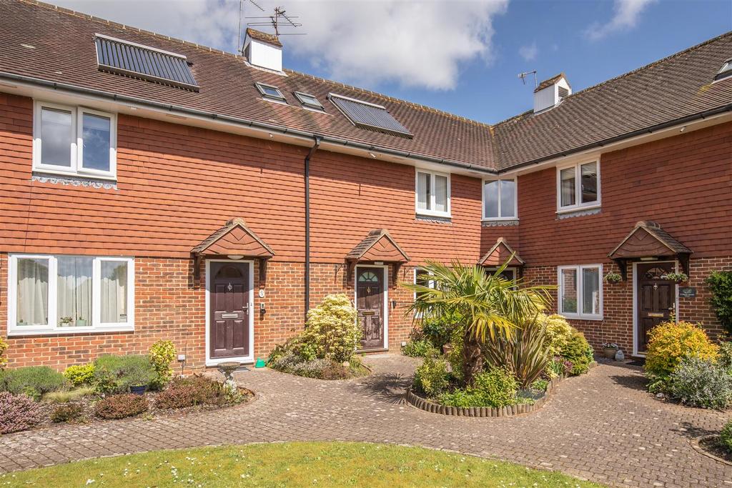 Regency Close, Uckfield TN22 1DS 2 bed retirement property for sale £