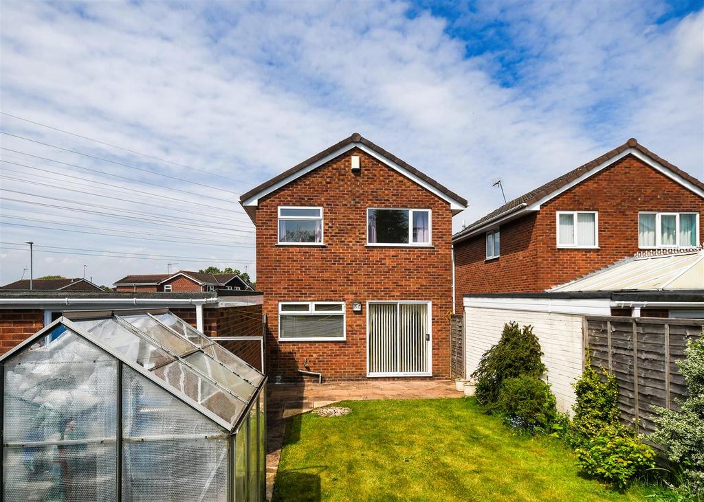 54 Millfields Way - Rear.jpg