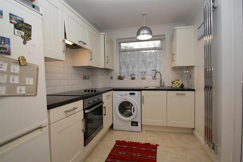 House share to rent, The Ridgeway, Acton Town W3