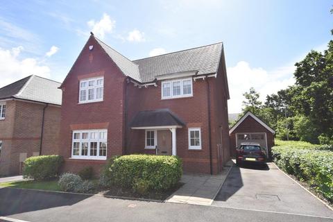 4 bedroom detached house for sale, 17 Goldsland Walk, Wenvoe, CF5 6FD