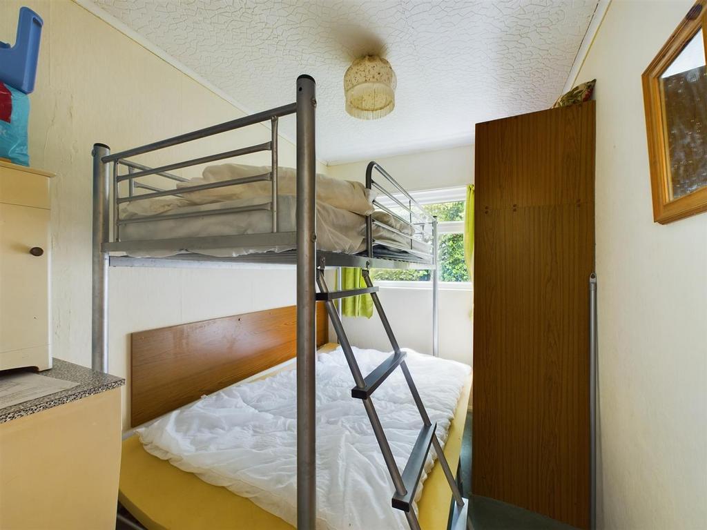 CAM02546 G0-PR0190-STILL003.jpg