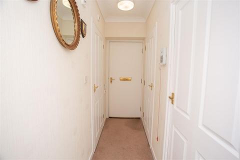 1 bedroom apartment for sale, Homebell House, Aldridge, Walsall WS9