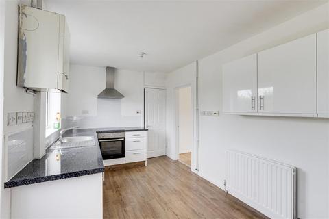 22 Amesbury Circus, Nottingham, NG8 6DA