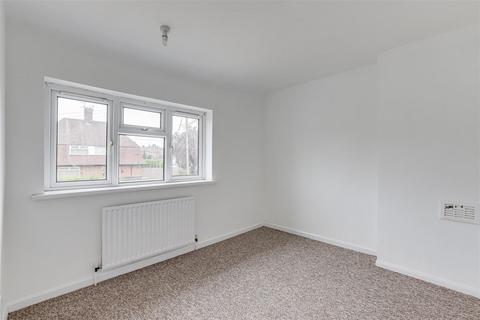 22 Amesbury Circus, Nottingham, NG8 6DA
