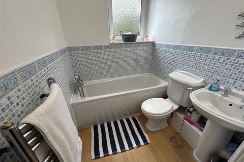 Rose Cottage Beckett Street, Lees, Oldham, OL4 3JY