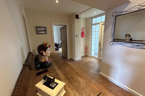 Rose Cottage Beckett Street, Lees, Oldham, OL4 3JY