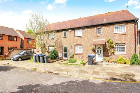 2 bedroom terraced house to rent, The Paddock, Spring Lane, Canterbury