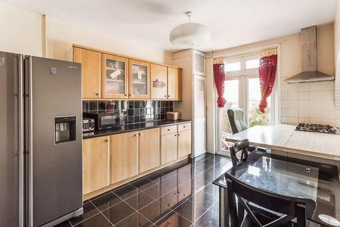 3 bedroom terraced house for sale, Pemdevon Road, Croydon