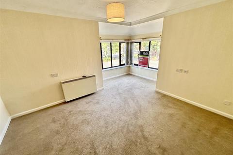 undefined, Weston Court Mews, Whitchurch